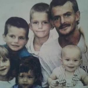 Meet your Posher, Carl